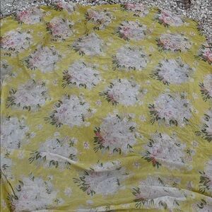 Floral Yellow and White tablecloth ? April Cornell vintage ?